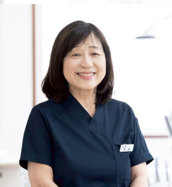 院長 石田 雅栄